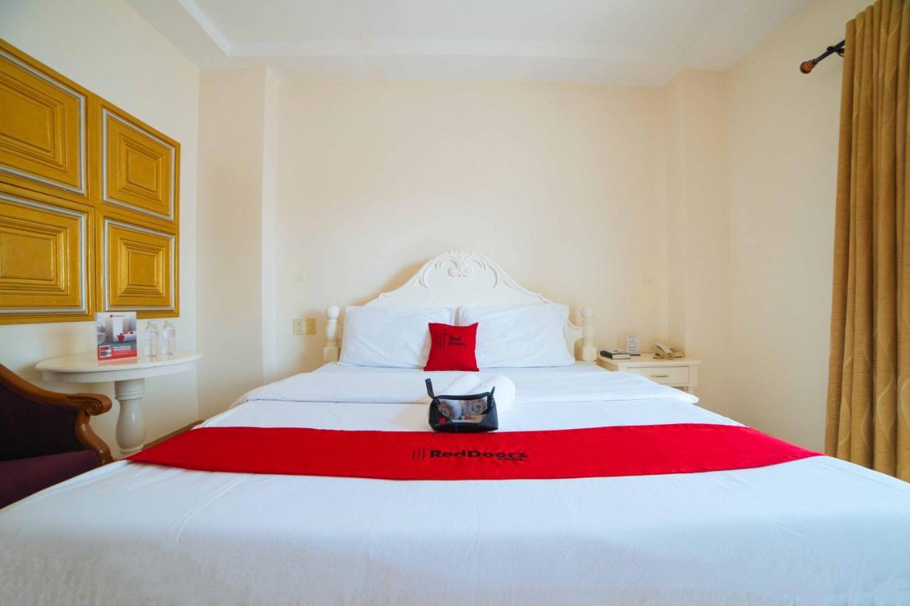 Reddoorz Premium @ Korea Town Angeles City Экстерьер фото