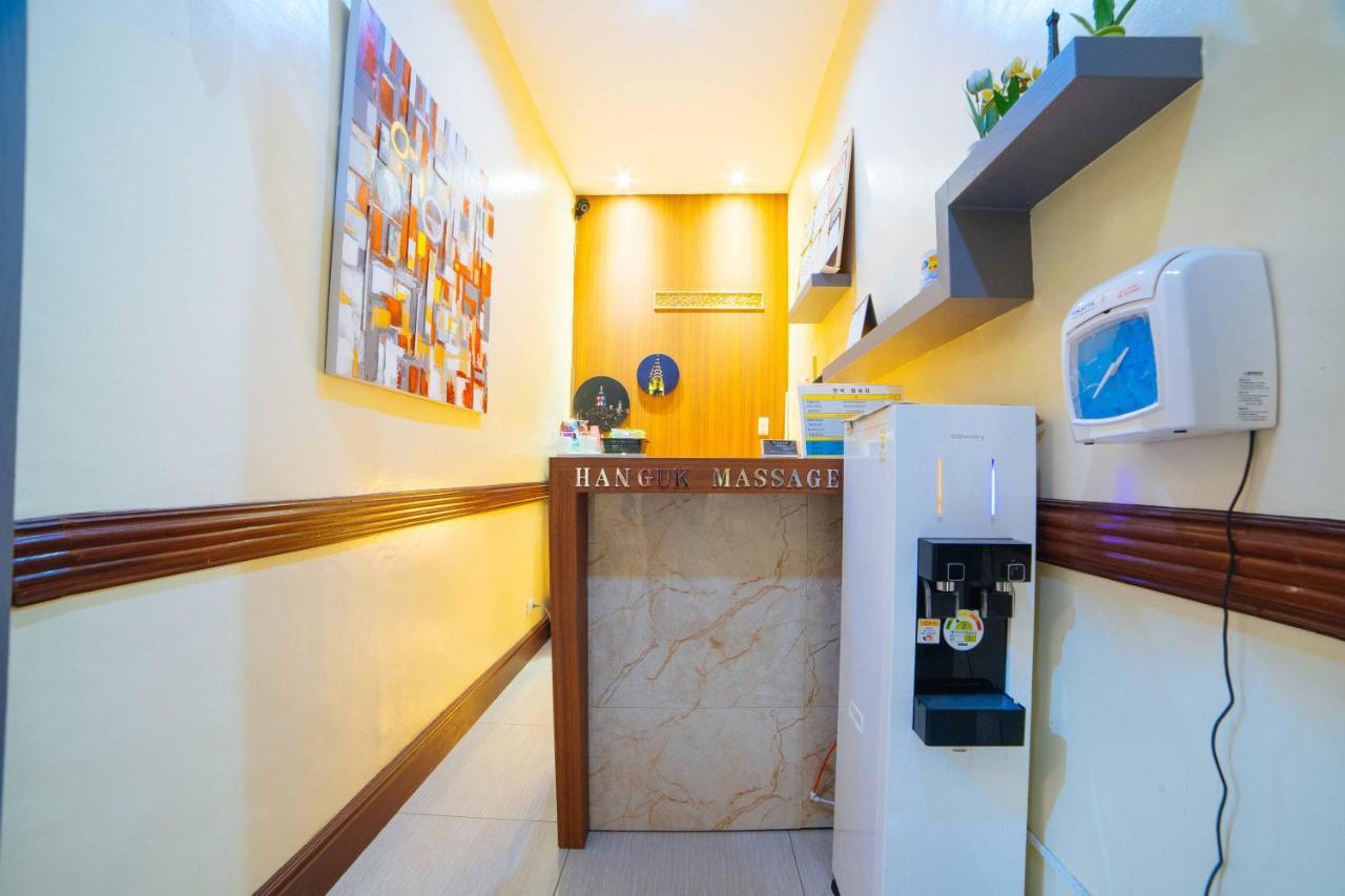 Reddoorz Premium @ Korea Town Angeles City Экстерьер фото